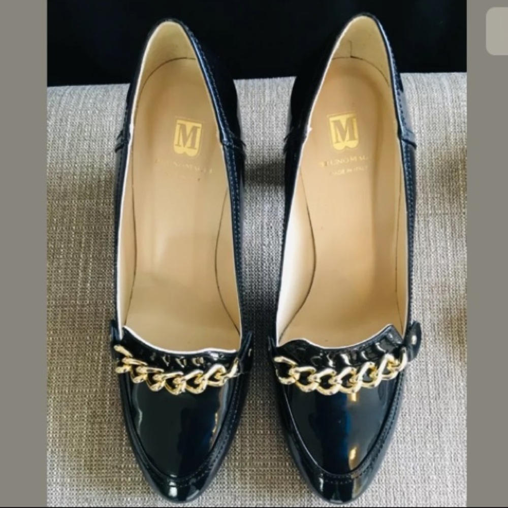 NEW Bruno Magli PETRA Chain Patent Pumps 39EUR - Picture 3 of 8